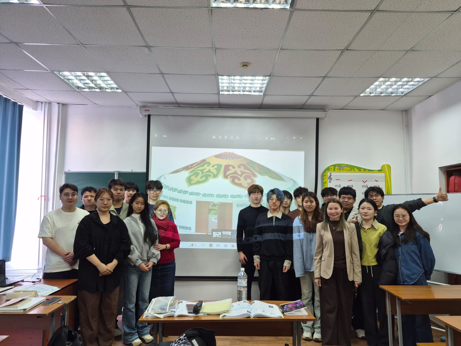 The day of shanyrak was explained among foreigners